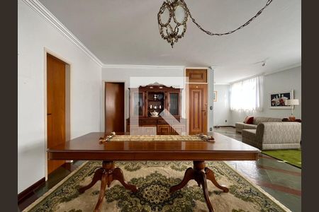 Sala de apartamento para alugar com 3 quartos, 200m² em Cambuí, Campinas