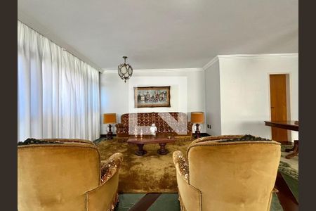 Sala de apartamento para alugar com 3 quartos, 200m² em Cambuí, Campinas