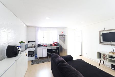Casa para alugar com 2 quartos, 85m² em Vila Medeiros, São Paulo