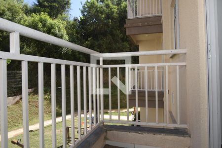 Sacada de apartamento para alugar com 2 quartos, 47m² em Casa Branca, Embu das Artes