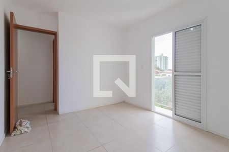 Quarto 2 de apartamento para alugar com 2 quartos, 59m² em Vila Augusto, Mauá