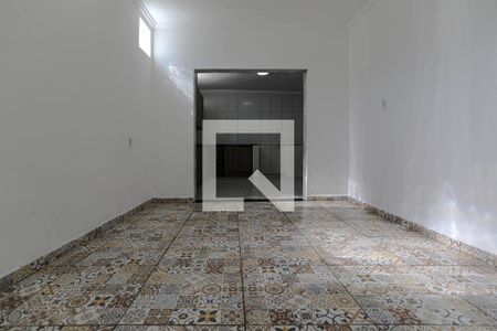 Sala de casa para alugar com 2 quartos, 110m² em Loteamento Municipal Bras Cubas, Mogi das Cruzes