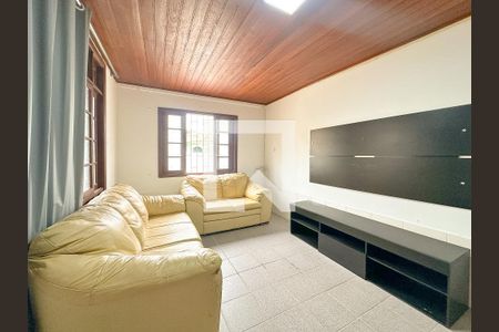 Sala de TV de casa para alugar com 2 quartos, 70m² em Ingleses do Rio Vermelho, Florianópolis