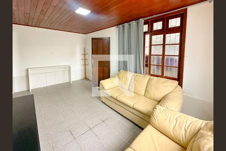 Sala de TV de casa para alugar com 2 quartos, 70m² em Ingleses do Rio Vermelho, Florianópolis
