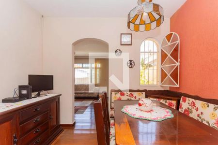Sala de casa à venda com 3 quartos, 104m² em Jardim dos Lagos, São Paulo