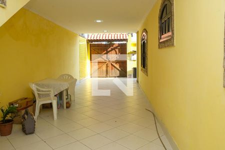 Casa de Condomínio para alugar com 3 quartos, 150m² em Rocha Sobrinho, Mesquita