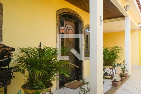 Casa de Condomínio para alugar com 3 quartos, 150m² em Rocha Sobrinho, Mesquita