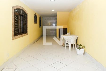 Casa de Condomínio para alugar com 3 quartos, 150m² em Rocha Sobrinho, Mesquita
