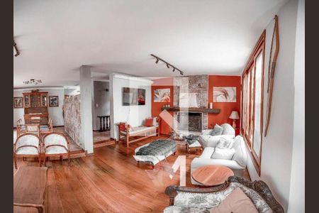Casa à venda com 3 quartos, 194m² em Jardim dos Estados, São Paulo