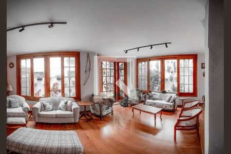 Casa à venda com 3 quartos, 194m² em Jardim dos Estados, São Paulo