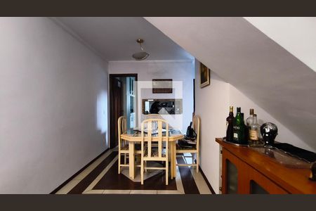 Sala de casa de condomínio à venda com 3 quartos, 140m² em Paraíso, São Paulo