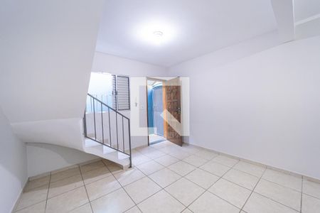Sala/Cozinha de casa de condomínio para alugar com 2 quartos, 60m² em Vila Ré, São Paulo
