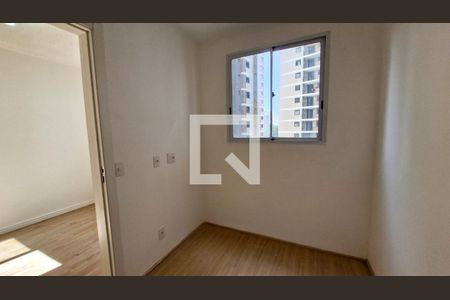 Quarto de apartamento para alugar com 2 quartos, 35m² em Jardim Sabara, São Paulo
