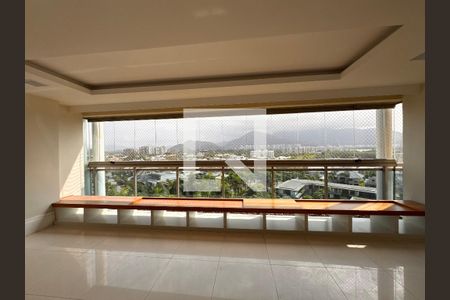 Varanda de apartamento à venda com 4 quartos, 260m² em Barra da Tijuca, Rio de Janeiro
