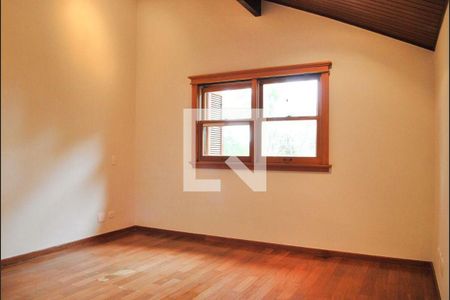 Casa para alugar com 4 quartos, 533m² em Jardim Prudência, São Paulo