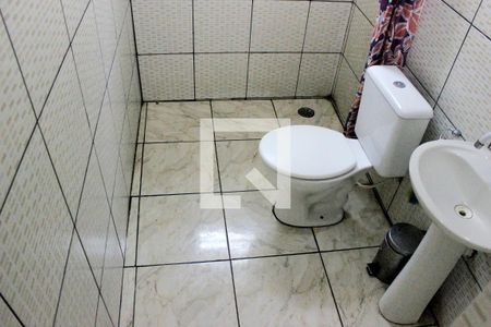 Banheiro  de casa para alugar com 1 quarto, 55m² em Parque Primavera, Guarulhos