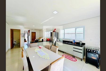 Casa de Condomínio à venda com 3 quartos, 108m² em Fazendinha, Santana de Parnaíba