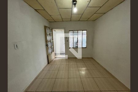 Sala de casa para alugar com 1 quarto, 60m² em Osvaldo Cruz, Rio de Janeiro