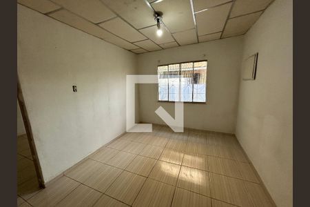 Quarto de casa para alugar com 1 quarto, 60m² em Osvaldo Cruz, Rio de Janeiro