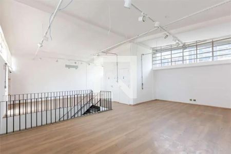 Casa à venda com 1 quarto, 247m² em Jardim das Acacias, São Paulo