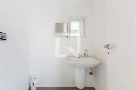 Casa à venda com 1 quarto, 247m² em Jardim das Acacias, São Paulo
