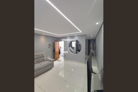 Casa à venda com 3 quartos, 150m² em Vila Guarará, Santo André