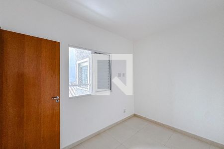 Quarto 2 de apartamento para alugar com 2 quartos, 41m² em Vila Carrão, São Paulo