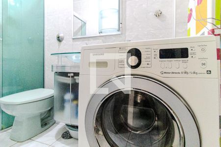 Banheiro de kitnet/studio para alugar com 1 quarto, 29m² em Vila Buarque, São Paulo