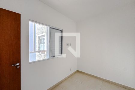 Quarto 2 de apartamento para alugar com 2 quartos, 41m² em Vila Carrão, São Paulo