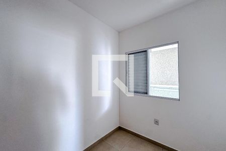 Quarto 1 de apartamento para alugar com 2 quartos, 41m² em Vila Carrão, São Paulo