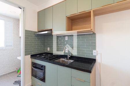 Sala/Cozinha de apartamento para alugar com 2 quartos, 39m² em Vila Sul Americana, Carapicuíba