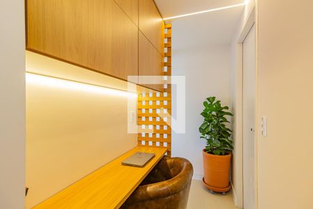 Escritório de apartamento para alugar com 1 quarto, 71m² em Jardim das Acacias, São Paulo