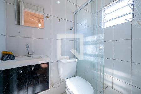 Banheiro da Suíte de casa para alugar com 2 quartos, 55m² em Americanópolis, São Paulo