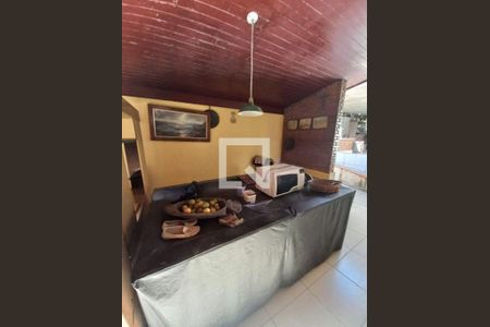 Casa à venda com 3 quartos, 1849m² em Eldorado, Diadema