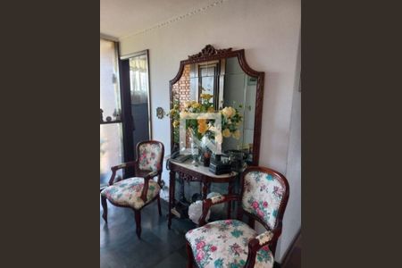 Casa à venda com 3 quartos, 1849m² em Eldorado, Diadema