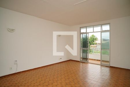 Sala de apartamento para alugar com 2 quartos, 109m² em Zacarias, Maricá