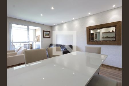 Sala de apartamento para alugar com 2 quartos, 70m² em Vila Suzana, São Paulo