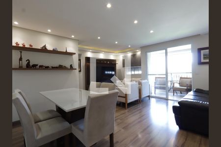 Sala de apartamento para alugar com 2 quartos, 70m² em Vila Suzana, São Paulo