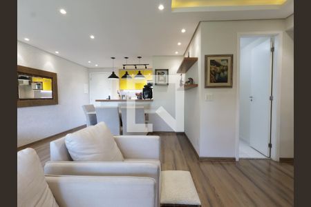 Sala de apartamento para alugar com 2 quartos, 70m² em Vila Suzana, São Paulo