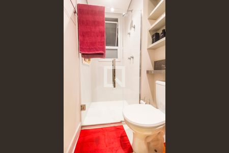 Banheiro da Suíte de apartamento à venda com 2 quartos, 70m² em Empresarial 18 do Forte, Barueri