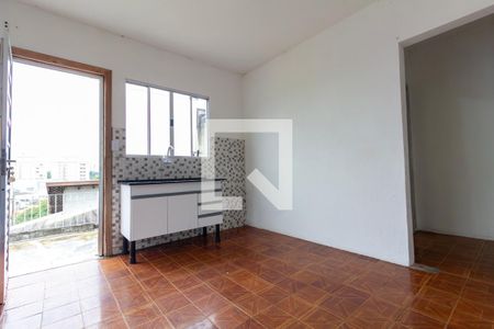 Cozinha de casa para alugar com 1 quarto, 40m² em Vila Paranagua, São Paulo