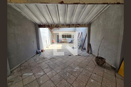 Garagem de casa para alugar com 3 quartos, 170m² em Real, Praia Grande