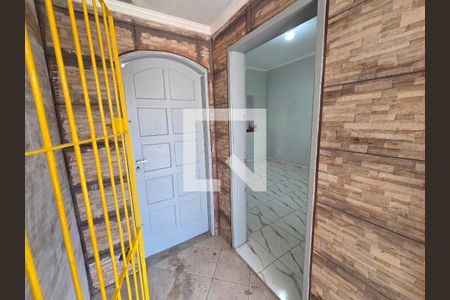 Hall de casa para alugar com 3 quartos, 170m² em Real, Praia Grande