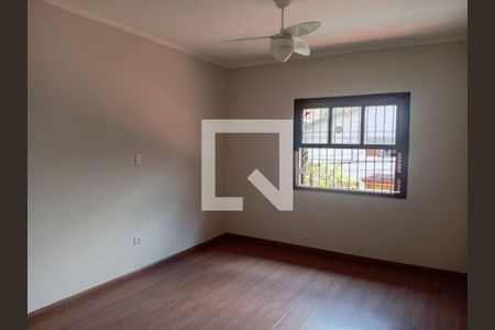 Casa à venda com 4 quartos, 250m² em Jardim Maria Helena, Guarulhos