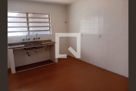 Casa à venda com 4 quartos, 250m² em Jardim Maria Helena, Guarulhos