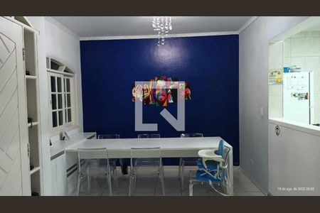 Casa à venda com 3 quartos, 169m² em Jardim Las Vegas, Santo André