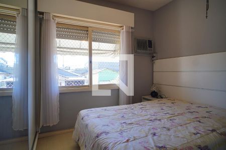 Quarto 1 de apartamento para alugar com 2 quartos, 108m² em Sarandi, Porto Alegre