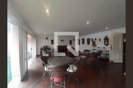 Casa à venda com 4 quartos, 250m² em Jardim Maia, Guarulhos