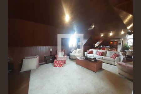 Casa à venda com 4 quartos, 250m² em Jardim Maia, Guarulhos