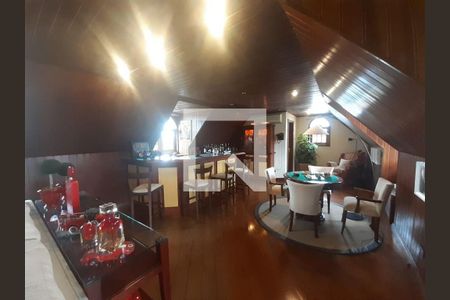 Casa à venda com 4 quartos, 250m² em Jardim Maia, Guarulhos